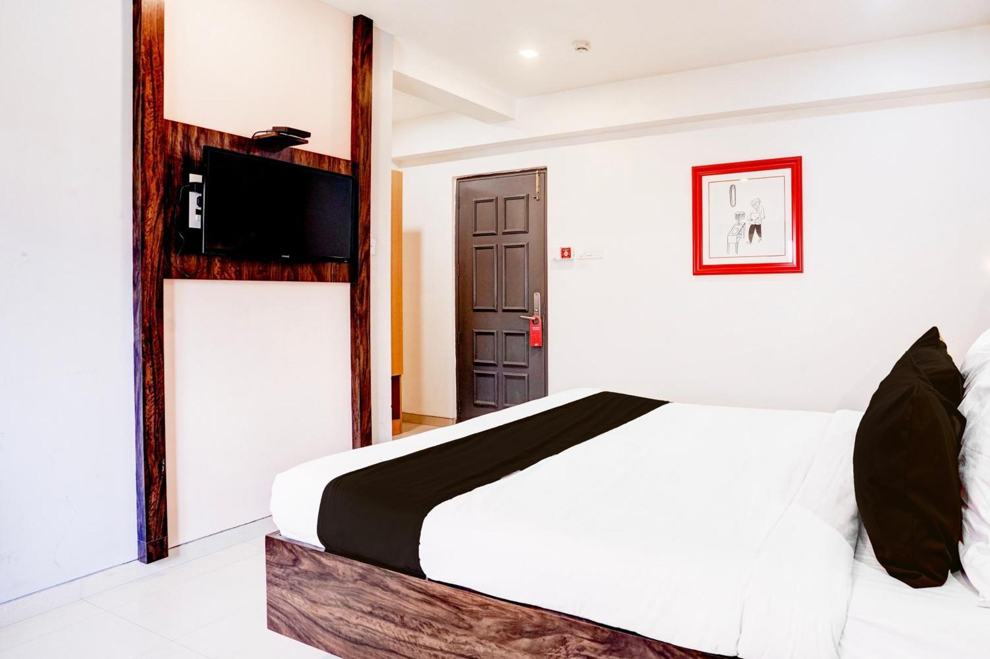 Townhouse Oak Kopar Khairane Navi Mumbai Formerly Ivy Hotel Ngoại thất bức ảnh