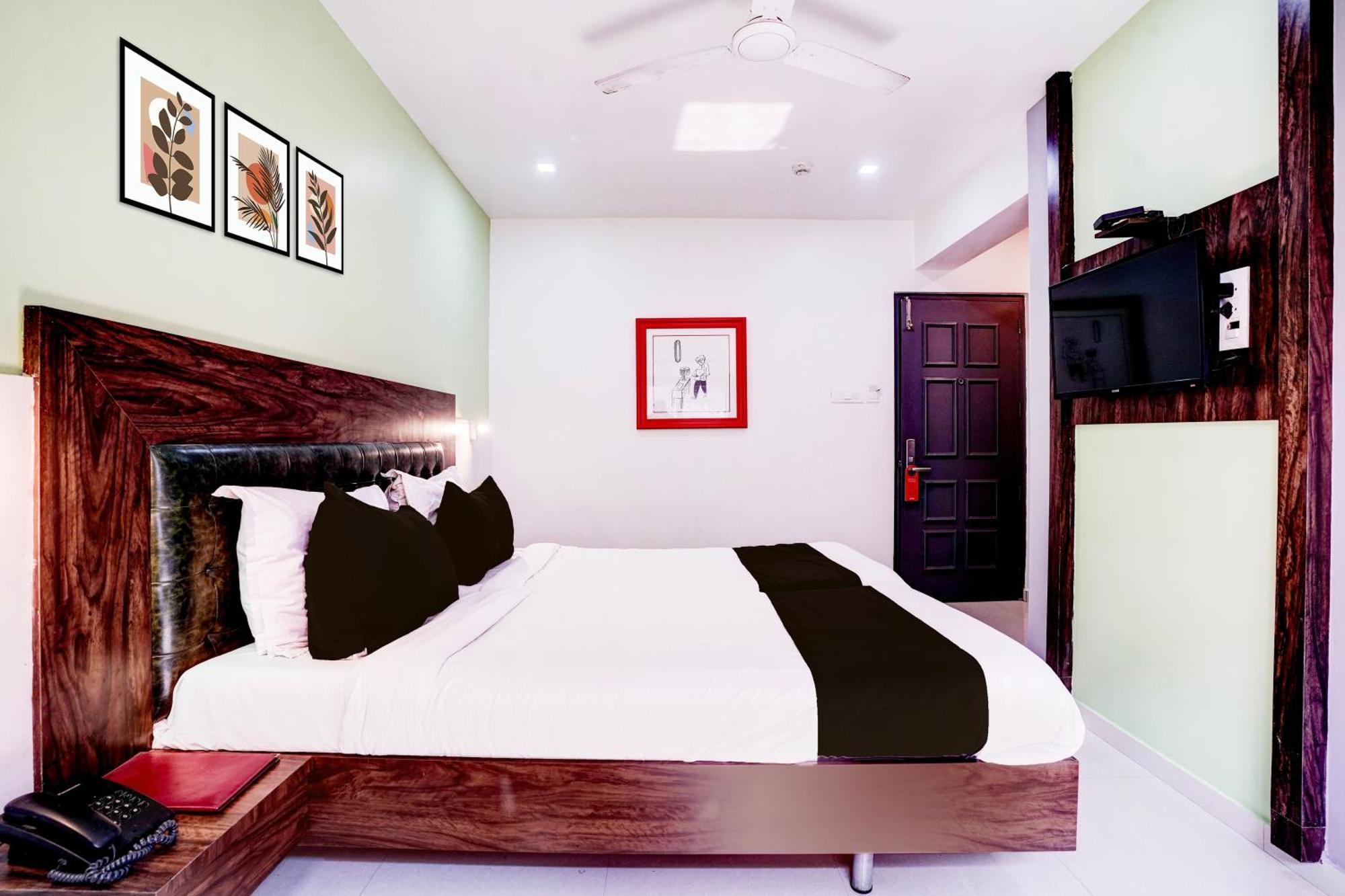 Townhouse Oak Kopar Khairane Navi Mumbai Formerly Ivy Hotel Ngoại thất bức ảnh