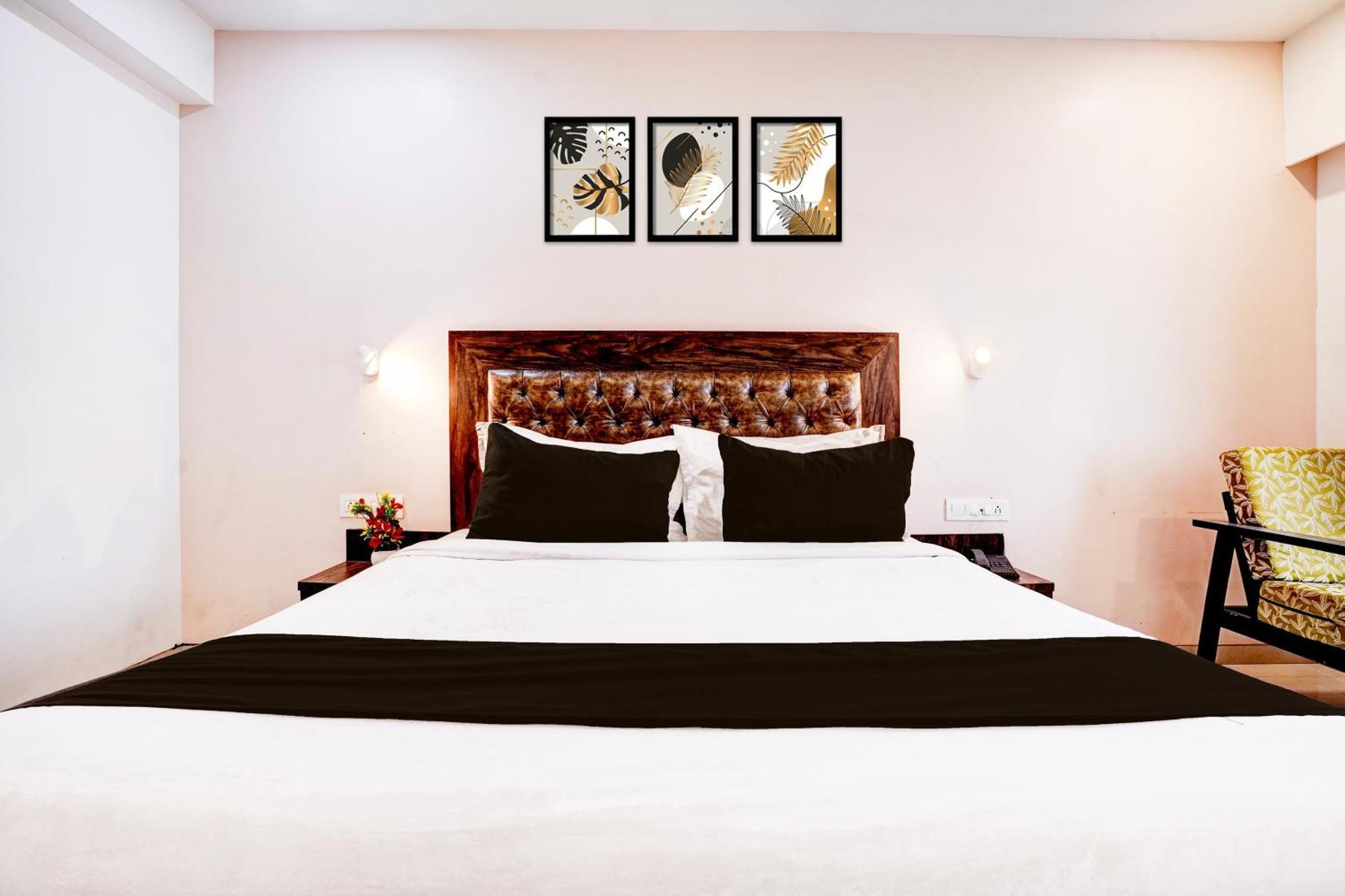 Townhouse Oak Kopar Khairane Navi Mumbai Formerly Ivy Hotel Ngoại thất bức ảnh