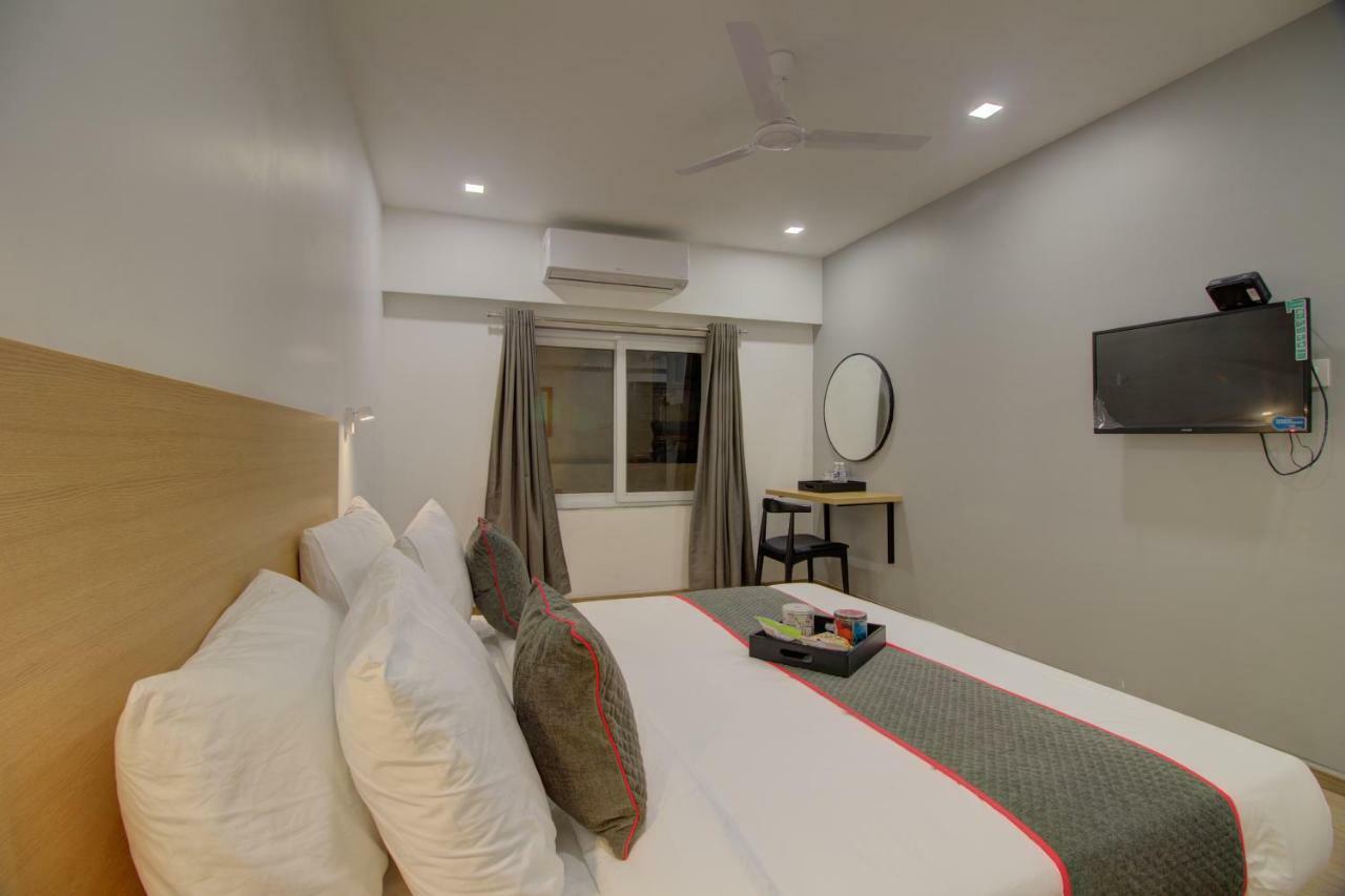 Townhouse Oak Kopar Khairane Navi Mumbai Formerly Ivy Hotel Ngoại thất bức ảnh