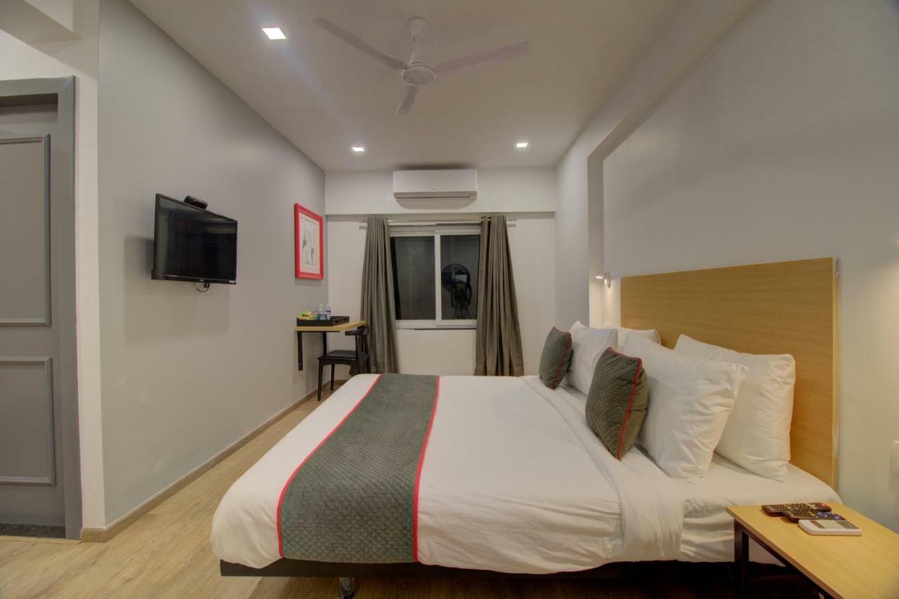 Townhouse Oak Kopar Khairane Navi Mumbai Formerly Ivy Hotel Ngoại thất bức ảnh